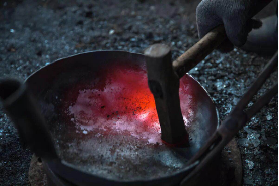 《舌尖3》全球种草“章丘铁锅”,品牌出海也需文化传承